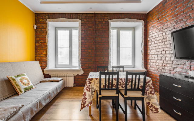 Квартира Евро-2к на Петроградке около Петропавловской крепости