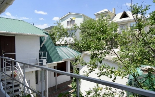 Uyutny Dvorik Mini-hotel