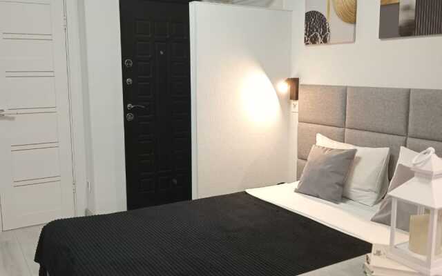 Апартаменты Яркая Студия