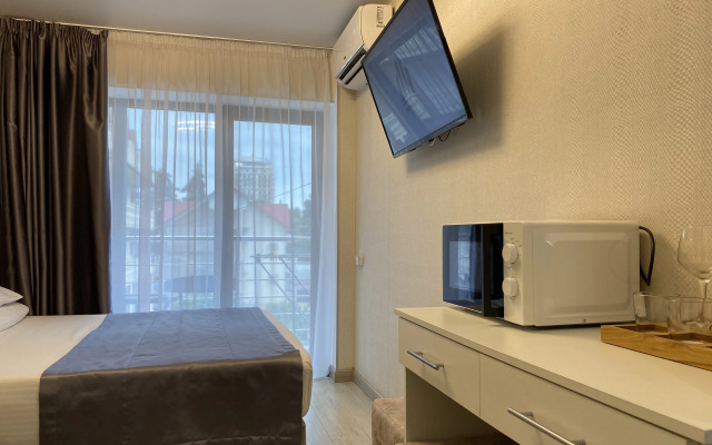 Dvukhmestnye  S Vidom Na Aerariy Apartments