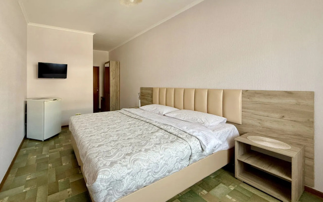 Elladen Guest House