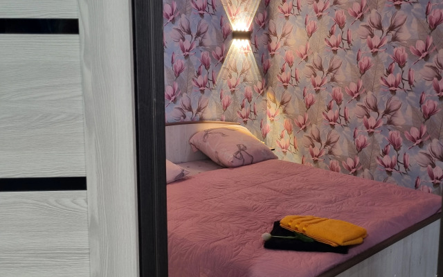 Novye 2 Komnatnye V Centre Neftyanikov  Apartaments