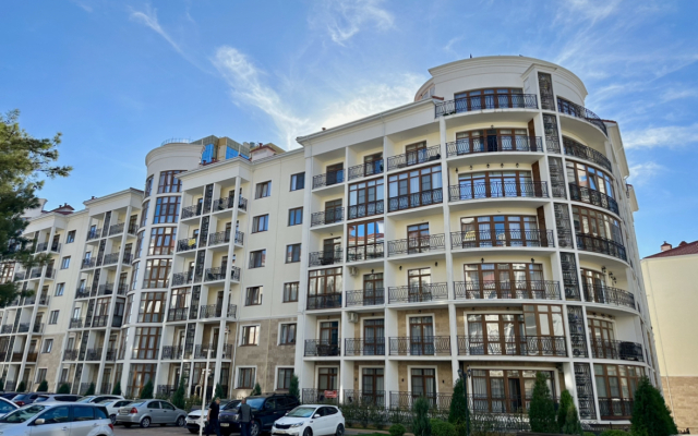 S Sobstvennym Dvorikom Ot Home Group Apartments Apartments