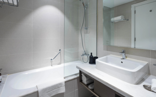 Apartment Keyrock Living | Elegant Studio in Business Bay