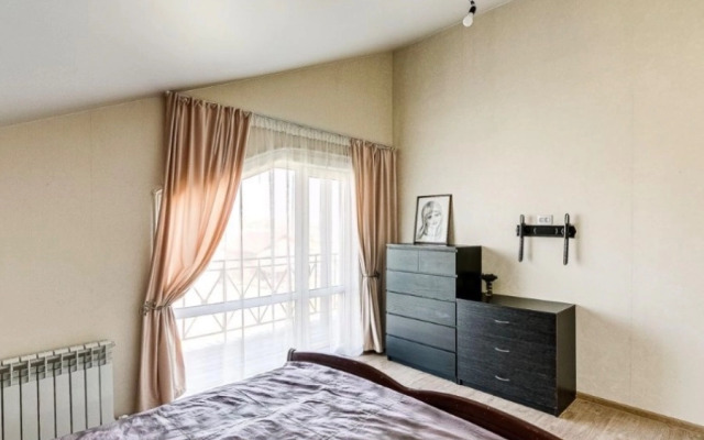 Частный дом Зелёный дом