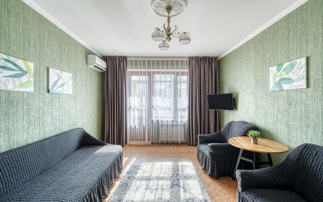 02 Samiy Tsentr. Idealno dlya Komandirovannykh i Turistov Apartments