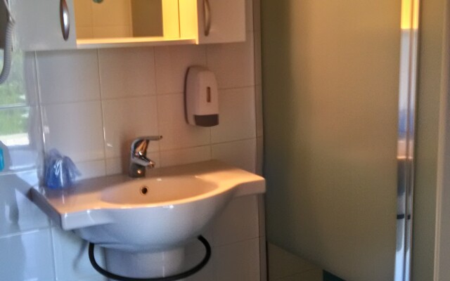 Agriturismo Cascina Lert Guest House
