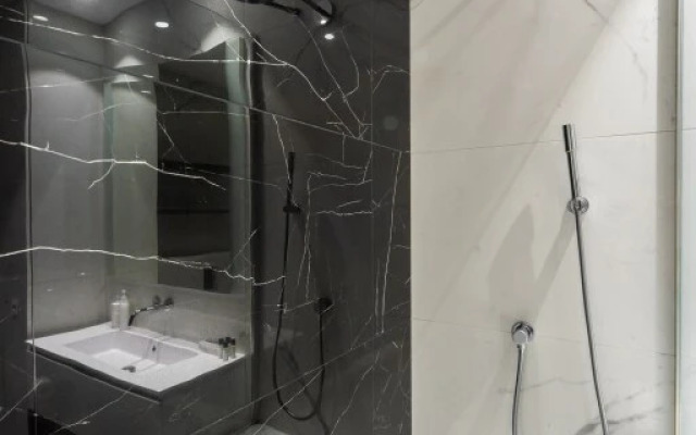 Апартамент на 63 этаже с видом на башни