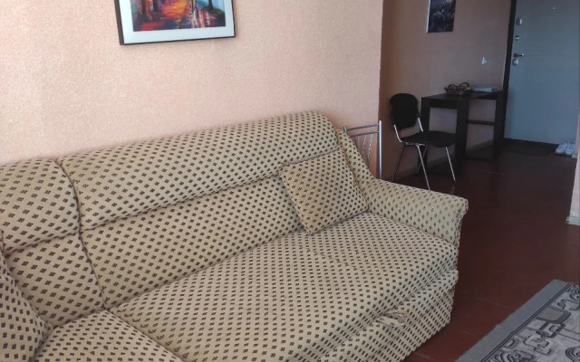 Schastlivaya Matreshka u Glaznoy Kliniki Flat