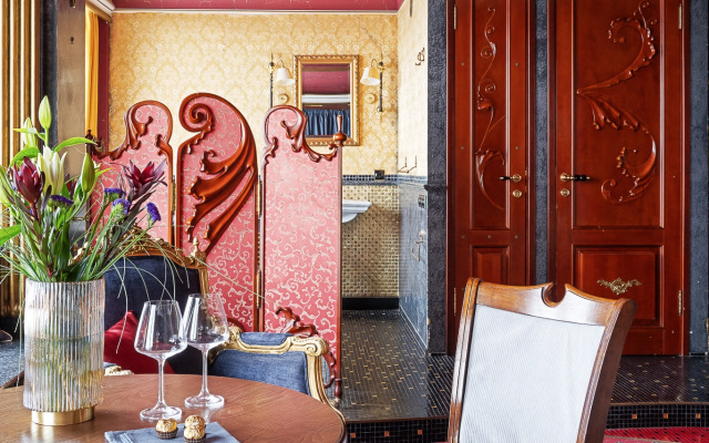 Апартаменты Кварт-Отель, Новый Арбат, 10