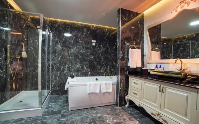 Wyndham Batumi Hotel