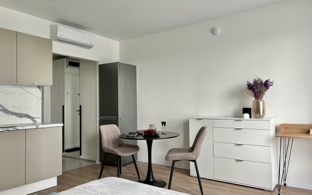 Dizaynerskaya Studiya U Metro Ozyornaya Flat