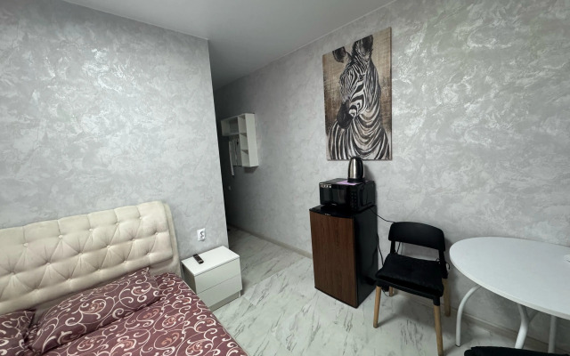Studiya S Dzhakuzi Flat