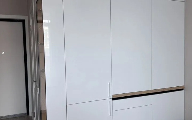 Квартира с хорошим ремонтом и прекрасным видом из окна