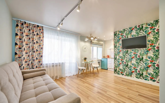 Апартаменты Попугай