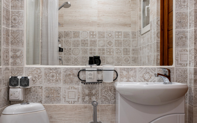 Romanticheskaya Studiya S Kaminom I Balkonom Flat