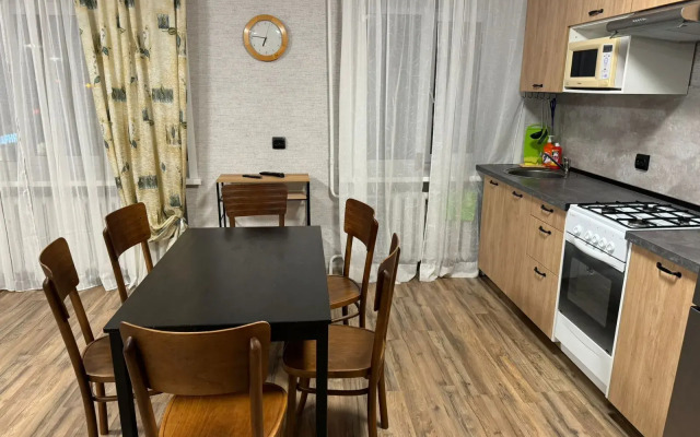 Uyutnaya Kvartirka U Naberezhnoy Apartments