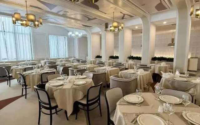 Moselle Armenia Hotel