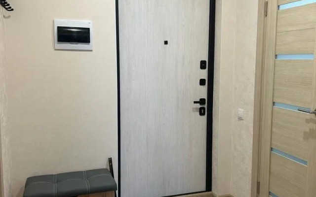 Na Ulitse Sergeya Lemesheva 8 Korp1 Flat