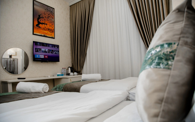 Essam Deluxe Hotel