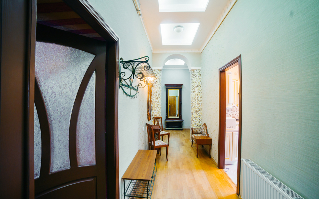 Apartments Trust Gorodocka 42