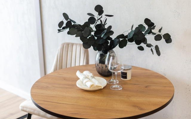 Stilnaya S Balkonom U Morya Alleya 272/3 Flat