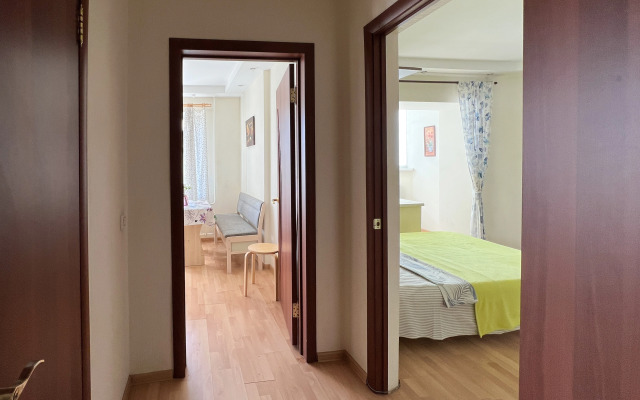V Zelyonoy Rosche Flat