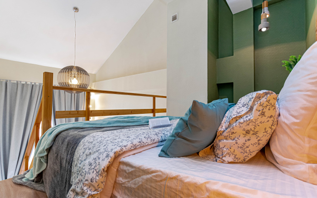 Cosmos Apart Na Frezerovschikov 59 Flat