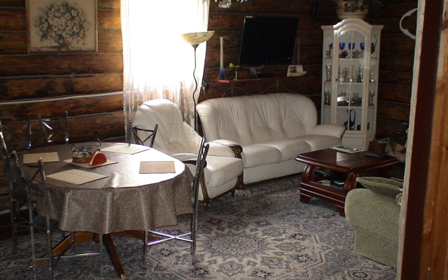 Belovezhskaya Lesnaya Skazka guest house