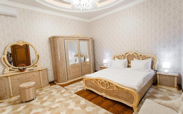 Diyor Gold Hotel
