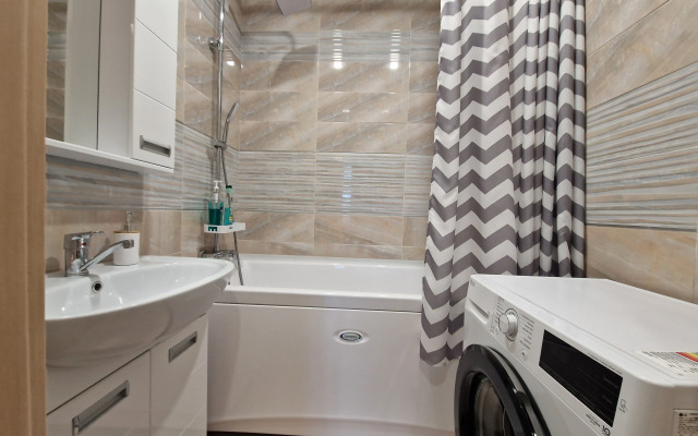 Vitalij HouseRent Tryohkomnatnaya po ul. Rinata Galeeva,31 Flat