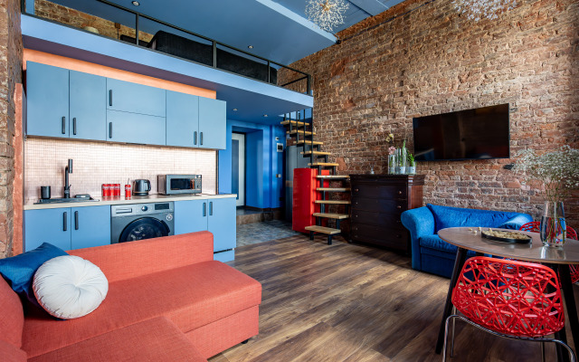 Апартаменты Лофт с Видом на Неву 3