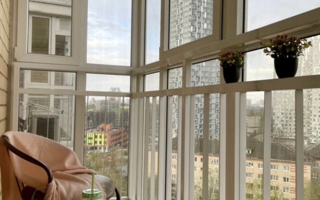 Dvukhkomnatnaya v tsentre Flat