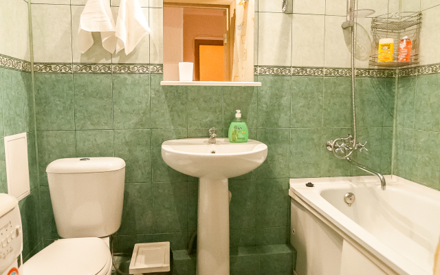Komfortnaya Kvartira V Novom Dome Lodging House