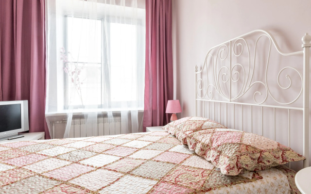 Апартаменты У Храма Спаса на Крови