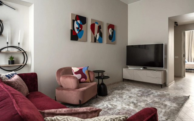 Квартира Трехкомнатная на Канале Грибоедова