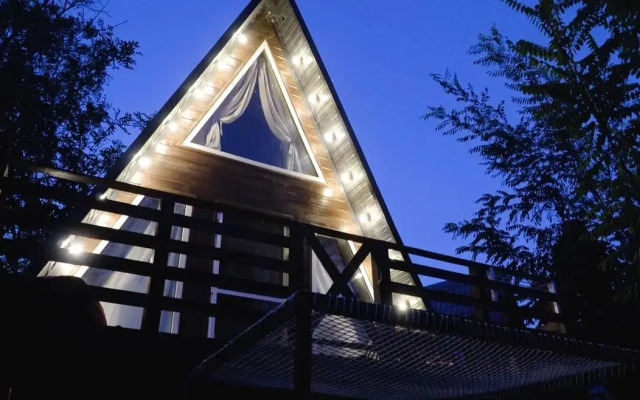 Glamping Stantsiya Morskaya