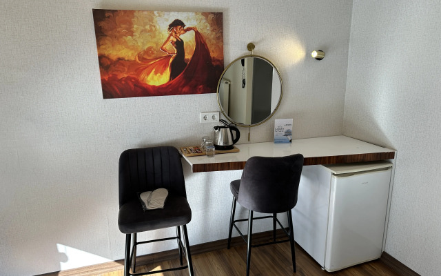 New Pera Hotel