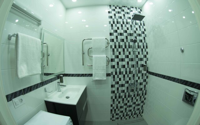 Апартаменты High Tech