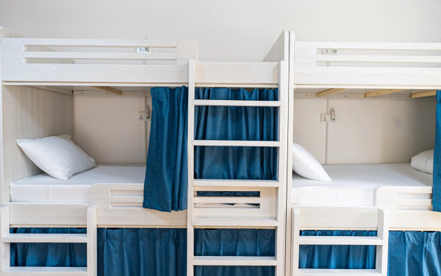 Yousleep Hostel