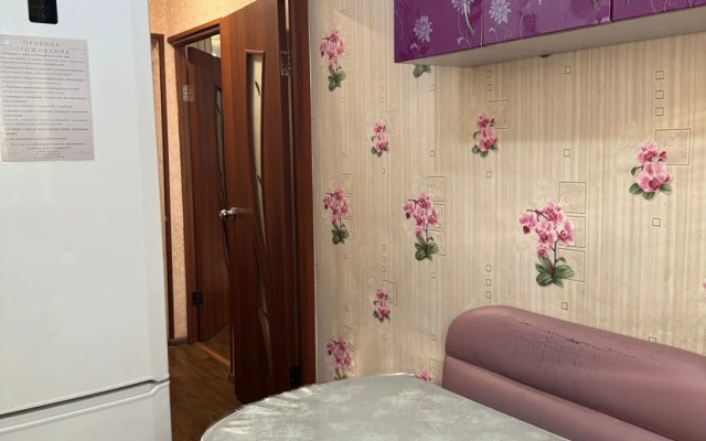 Na Aleksandra Nevskogo 30 Flat