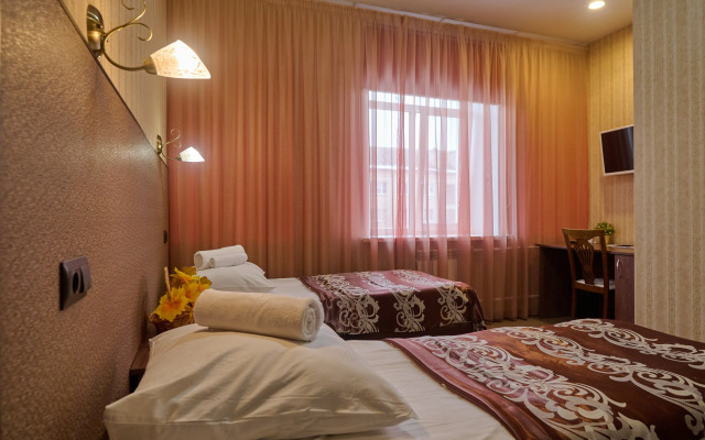 Zima Hotel