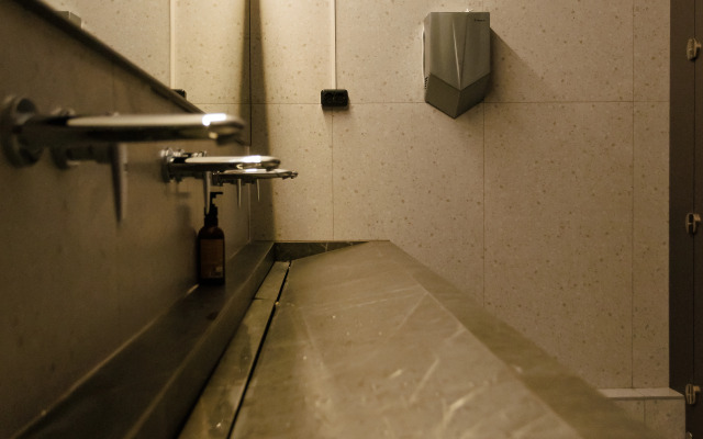 Luxx Aparts Hostel