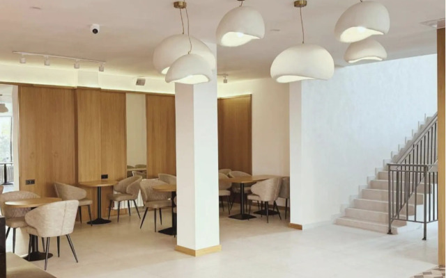 Tan Hotel Astana