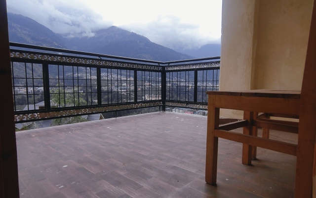Nature Retreat Hotel