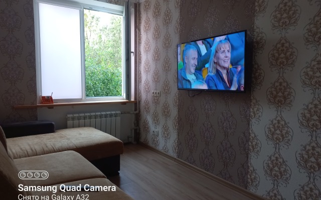 V tsentre goroda Yevpatorii Apartments