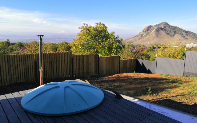 Orlinoye Gnezdo Guest house