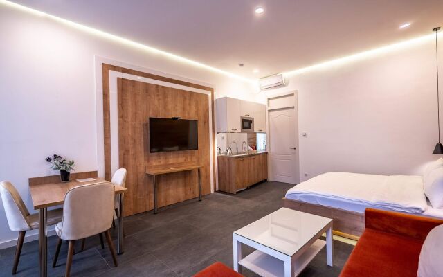 5 Star Apart Hotel