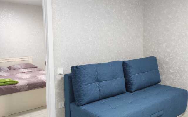 V Tsentre Goroda Apartments