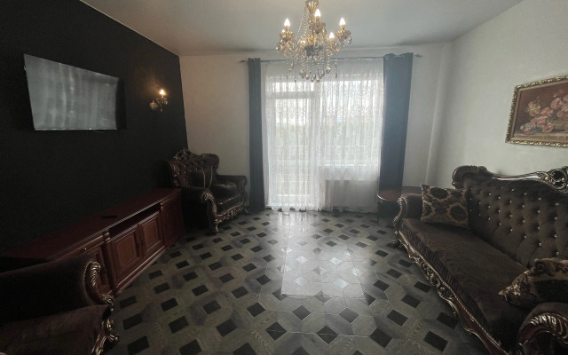 Квартира 10 Лет Октября 89